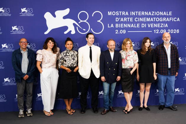 News - ITA: Un Peu Avant Minuit Photocall - The 83rd Venice International Film Festival A guest, Audrey Guatelli, Leonie Simaga, Melvil Poupaud, director Nicolas Pariser, Chiara Mastroianni, Anais Demoustier and Emmanuel Agneray attend the Un Peu Avant Minuit Photocall during the 83rd Venice International Film Festival at Palazzo del Casino on September 10, 2026 in Venice, Italy. Photo: Cinzia Camela. Lido di Venezia Palazzo del Casino Italy Copyright: xCinziaxCamelax xLiveMediax LPN_2661874