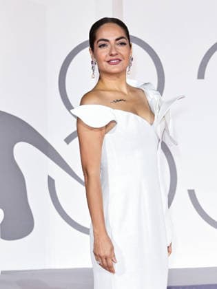 IPA88369443 - Venice, 83rd Venice International Film Festival 2026 - Night 9. Red carpet for the film *Scherzetto* - Pictured: Mahnaz Afshar  Copyright: xSimonexComix xPoolxPhotoxEventsx08x IPA88369443
