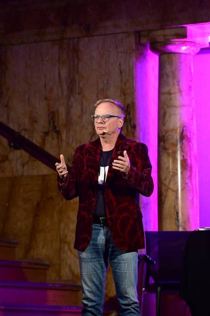 Uwe Steimle with his show *Nu Keen Getue, keen Gemache* at the historic Art Nouveau department store in Görlitz, September 10, 2026 Copyright: xMatthiasxWehnertx