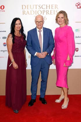 Grit Leithäuser, Peter Tschentscher, and Ilka Steinhausen at the 17th German Radio Awards ceremony in 2026 at the Stage Theater an der Elbe in Hamburg, September 10, 2026 Foto:xC.xTamckex xFuturexImagex radiopreis_6921
