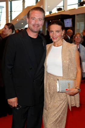 Sasha with his wife Julia Röntgen at the 17th German Radio Awards ceremony in 2026 at the Stage Theater an der Elbe in Hamburg, September 10, 2026 Foto:xC.xTamckex xFuturexImagex radiopreis_6935