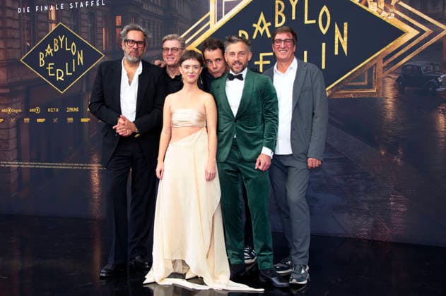 Achim von Borries, Hendrik Handloegten, Liv Lisa Fries, Tom Tykwer, Volker Bruch, and Uwe Schott at the world premiere of the fifth and final season of the TV series *Babylon Berlin* at the Zoo Palast in Berlin, September 10, 2026 Foto:xC.xBehringx xFuturexImagex babylon_berlin_6939