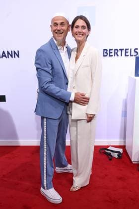 Bertelsmann Party 2026: Ralf Zacherl, Viola Zacherl on the red carpet at the Bertelsmann Party 2026, Bertelsmann Berlin Office, September 10, 2026 Copyright: xEventpress Kratschx