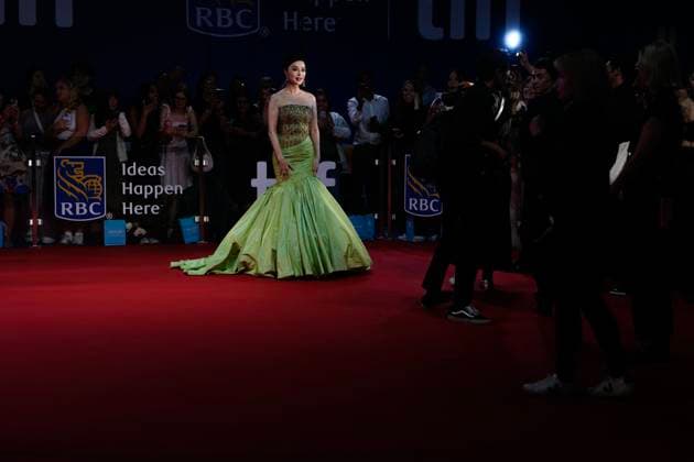 September 10, 2026, Toronto, On, CAN: Chinese actress Fan Bingbing walks the red carpet following the gala for the film Being Heumann, at the Toronto International Film Festival, in Toronto, on Thursday Sept. 10, 2026, Toronto CAN  - ZUMAc35_ 20260910_zaf_c35_159 Copyright: xChrisxYoungx