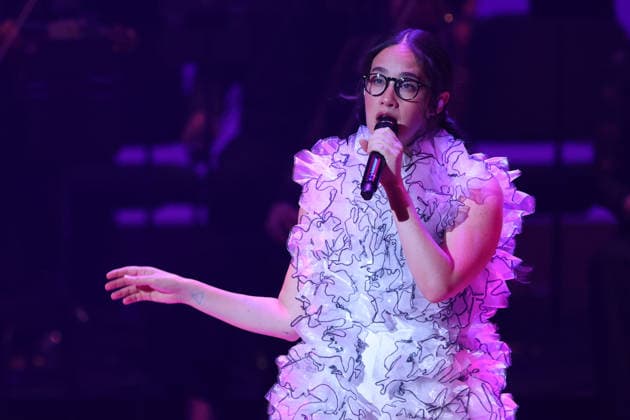 Mexican singer and actress Ximena Sarinana performs during the 39th annual Hispanic Heritage Awards at Orchestra Hall in Minneapolis, United States, 10 September 2026. Hispanic Heritage Awards in Minneapolis !ACHTUNG: NUR REDAKTIONELLE NUTZUNG!  Copyright: xAdamxBettcherx AME6454 20260911-55021366110_1