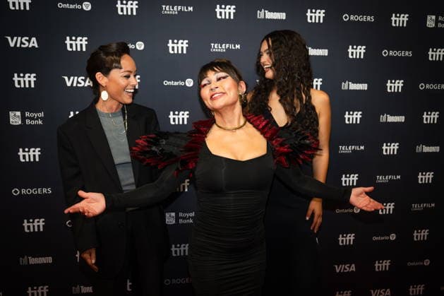 September 10, 2026, Toronto, On, Canada: Nyla Innuksuk, left to right, Zorga Qaunaq and Anna Lambe are pictured on the red carpet for In the Heart of the South at the Toronto International Film Festival in Toronto, on Thursday, Sept. 10, 2026. Toronto Canada  - ZUMAc35_ 20260910_zaf_c35_217 Copyright: xLauraxProctorx
