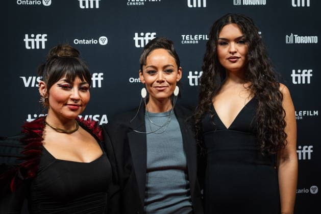 September 10, 2026, Toronto, On, Canada: Zorga Qaunaq, left to right, Nyla Innuksuk, and Anna Lambe are pictured on the red carpet for In the Heart of the South at the Toronto International Film Festival in Toronto, on Thursday, Sept. 10, 2026. Toronto Canada  - ZUMAc35_ 20260910_zaf_c35_218 Copyright: xLauraxProctorx