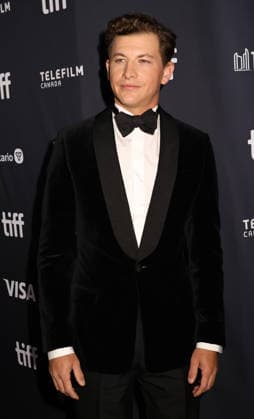 51st Toronto International Film Festival: Red carpet for the film The Housewife featuring Tye Sheridan 459575 September 10, 2026, Toronto, Canada  Copyright: xIsabellexVautierx xStarfacex STAR_459575_056