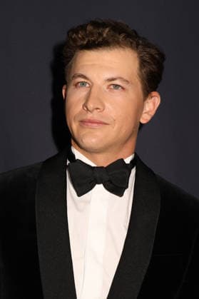 51st Toronto International Film Festival: Red carpet for the film The Housewife featuring Tye Sheridan 459575 September 10, 2026, Toronto, Canada  Copyright: xIsabellexVautierx xStarfacex STAR_459575_058