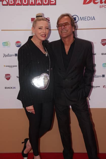 Sabrina Winter, also known as Stereoblond, and Steve Norman of Spandau Ballet at the 17th German Radio Awards ceremony in 2026 at the Stage Theater an der Elbe in Hamburg, September 10, 2026 Copyright: xAgenturxMatthiasxWehnertx xM.xGränzdörferx