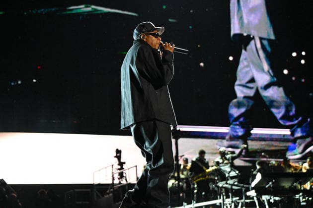 Jay Z In Concert At Stade De France - Saint-Denis Jay-Z performs live on stage at the Stade de France in Paris, France on September 10, 2026. Photo by ABACAPRESS.COM  Copyright: xABACAx