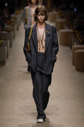 COACH Spring Summer 2027 runway during New York Fashion Week on September 2026 - New York, USA 09 09 2026 COACH Spring Summer 2027 runway during New York Fashion Week on September 2026 - New York, USA 09 09 2026, Credit:IK ALDAMA dpa Picture Alliance GmbH Avalon Vereinigte Staaten, New York  Copyright: xIKxALDAMAx xdpaxPicturexAlliancexGmbHx xAvalonx 1133247855