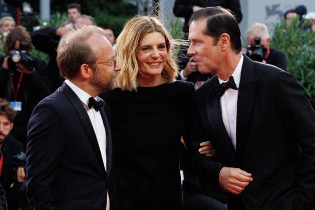 News - Un Peu Avant Minuit Red Carpet - The 83rd Venice International Film Festival (R-L) Melvil Poupaud, Chiara Mastroianni, Nicolas Pariser attend the Un Peu Avant Minuit Screening during the 83rd Venice International Film Festival at Sala Grande on September 10, 2026 in Venice, Italy. Photo: Cinzia Camela. Lido di Venezia Palazzo del Cinema Italy Copyright: xCinziaxCamelax xLiveMediax LPN_2662652