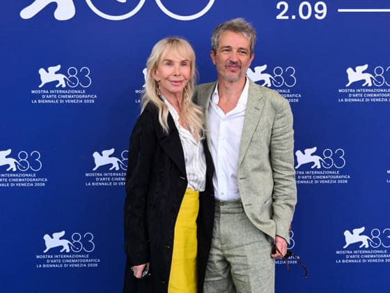 IPA88394290 - Venice, 83rd Venice International Film Festival 2026 - Day 10. Photocall for the film Nino A Film About Nino Rota. Pictured: Trudie Styler, Walter Fasano  Copyright: xAlbertoxTerenghix xPoolxPhotoxEventsx08x IPA88394290