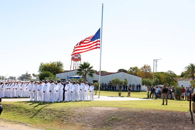 Felipe VI Visits the Rota Base on the 25th Anniversary of the September 11 Terrorist Attacks in the U.S. Tribute Ceremony for the Victims of September 11 at the Rota Base September 11, 2026, in Rota, Cádiz, Andalusia, Spain King Felipe VI attended a ceremony this Friday organized by military personnel from Spain and the United States to honor the victims of the September 11, 2001, terrorist attacks—which mark their 25th anniversary this year— at the Rota Naval Base in Cádiz. The Naval Base traditionally commemorates the anniversary of the September 11 terrorist attacks with solemn tribute ceremonies organized jointly by military personnel from the Spanish Navy and the U.S. Armed Forces stationed at the base. SEPTEMBER 11, 2026 Cádiz, Andal  Copyright: xNachoxFradex 7765284