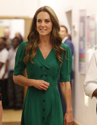 . 11 09 2026. London, United Kingdom. Kate Middleton, the Princess of Wales, meets staff and patients during a visit at The Royal Marsden Hospital in London.  xPoolx xi-Imagesx IIM-27000-0018