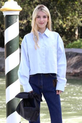 Alma Noce upon her arrival at the pier of the Hotel Excelsior at the 2026 Venice Biennale 83rd Venice International Film Festival Venice, September 11, 2026 Foto:xA.xM.xTinghinox xFuturexImagex noce_6908