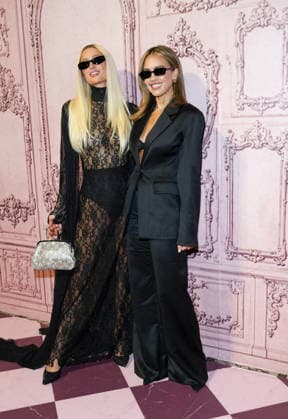 Alice and Olivia presentation during New York Fashion Week Spring Summer 2027 Featuring: Paris Hilton, Jessica Alba Where: New York, New York, United States When: 10 Sep 2026 Credit: Jennifer Graylock INSTARimages EDITORIAL USE ONLY. NOT FOR USE BY NEWSPAPERS BASED IN THE UK. Copyright: xx instar56007978