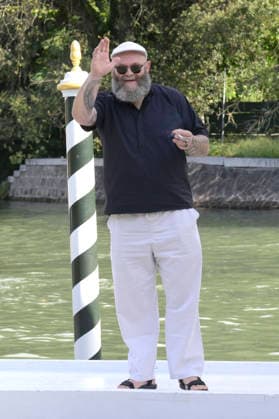 Darko Peric upon arrival with the cast of the feature film *Greta e le favole vere* (*Greta and the True Fairy Tales*) at the pier of the Hotel Excelsior during the 2026 Venice Biennale, the 83rd Venice International Film Festival, Venice, September 11, 2026 Foto:xA.xM.xTinghinox xFuturexImagex greta_6922