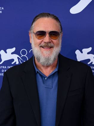 IPA88396870 - Venice, 83rd Venice International Film Festival 2026 - Day 10 - Photocall for What Love Builds - Pictured: Russell Crowe  Copyright: xAlbertoxTerenghix xPoolxPhotoxEventsx08x IPA88396870