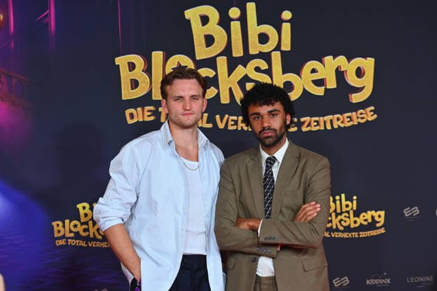 From left: Ludger BOEKELMANN, actor; Langston UIBEL, actor. Premiere of *BIBI BLOCKSBERG: THE TOTALLY ENCHANTED TIME TRAVEL* on September 11, 20226, at the Mathaeser Kino in Munich. Photo call on the red carpet.