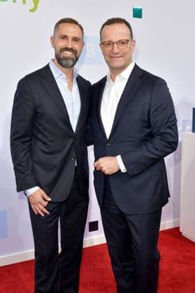 Daniel Funke and Jens Spahn at the Bertelsmann Party 2026 at the Bertelsmann Representative Office on Unter den Linden in Berlin, September 10, 2026 Foto:xM.xBehrensx xFuturexImagex bertelsmann_6687