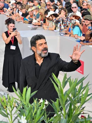 IPA88401328 - Venice, 83rd Venice International Film Festival 2026 - Night 10. Red carpet event for the film KAMI NOUR (A BIT OF LIGHT). Pictured: Pierfrancesco Favino  Copyright: xManuelexMangiarottix xPoolxPhotoxEventsx08x IPA88401328