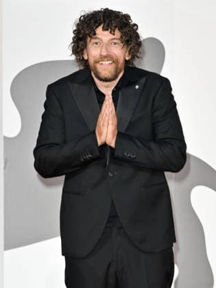 IPA88405594 - Venice, 83rd Venice International Film Festival 2026 - Night 10 - Red carpet for the Nuovo IMAIE Award. Pictured: Maurizio Lastrico  Copyright: xSimonexComix xPoolxPhotoxEventsx08x IPA88405594