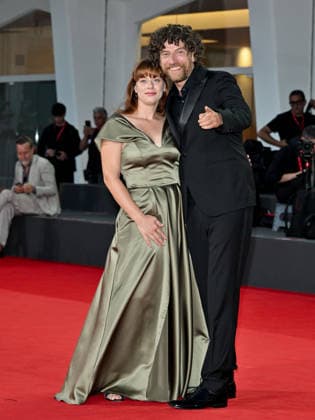 IPA88407035 - Venice, 83rd Venice International Film Festival 2026 - Night 10 - Red Carpet for the Nuovo IMAIE Award. Pictured: Maurizio Lastrico, Adeline d Hermy  Copyright: xSimonexComix xPoolxPhotoxEventsx08x IPA88407035