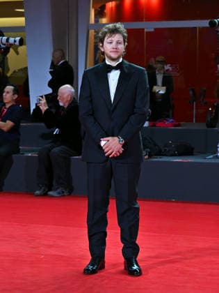 IPA88409976 - Venice International Film Festival 2026 - Night 10 - Red carpet event for the film *UN BON AVOCAT*. Pictured: Anthony Bajon  Copyright: xManuelexMangiarottix xPoolxPhotoxEventsx08x IPA88409976