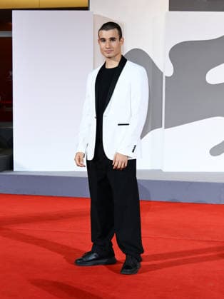 IPA88411248 - Venice, 83rd Venice International Film Festival 2026 - Night 10 - Red carpet for the film *UN BON AVOCAT*. Pictured: Guest  Copyright: xAlbertoxTerenghi PoolxPhotoxEvenx xPoolxPhotoxEventsx08x IPA88411248