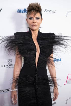 September 11, 2026, New York, Ny, USA: LISA RINNA attends the Daily Front RowÃ¢â‚¬â ¢s 2026 Fashion Media Awards,.The Rainbow Room, NYC.September 11, 2026. . attends the Daily Front RowÃ¢â‚¬â ¢s 2026 Fashion Media Awards,.The Rainbow Room, NYC.September 11, 2026. New York USA  - ZUMAms4_ 20260911_faf_ms4_031 Copyright: xSoniaxMoskowitzxGordonx