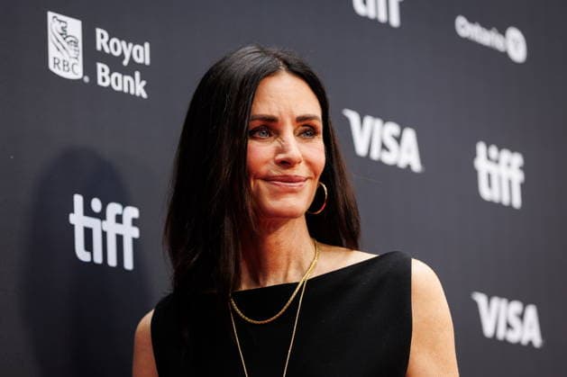 September 12, 2026, Toronto, On, Canada: Director Courteney Cox is photographed on the red carpet for the film Evil Genius during the Toronto International Film Festival in Toronto, on Saturday, Sept. 12, 2026. Toronto Canada  - ZUMAc35_ 20260912_zaf_c35_023 Copyright: xKeitoxNewmanx