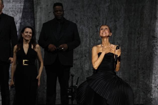 CELINE DION IN CONCERT IN PARIS PHOTOPQR LE PARISIEN Fred Dugit Nanterre 92, September 12, 2026 The first of sixteen concerts that Quebec singer Céline Dion will perform at the Plénitude Arena in Nanterre, Nanterre, Hauts-de-Seine, France, September 12, 2026 The first of sixteen concerts by Quebec singer Céline Dion at the Plénitude Arena in Nanterre Local Caption Céline Dion concert in Nanterre 92, France  Copyright: xPHOTOPQR LExPARISIEN MAXPPPxLPx xFredxDugitx(staff)x 20260912LPA0459 20260912LPA0459