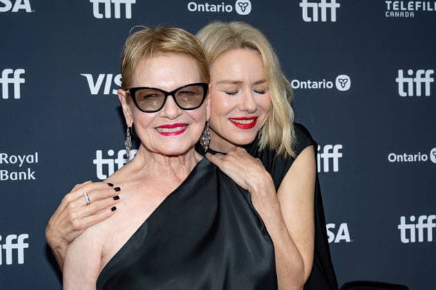 September 12, 2026, Toronto, On, Canada: Dianne Wiest and Naomi Watts pose for a photograph on the red carpet for öÄuClosing NightöÄÃ¹ at the Toronto International Film Festival, in Toronto on Saturday, Sept. 12, 2026. Toronto Canada  - ZUMAc35_ 20260912_zaf_c35_048 Copyright: xArlynxMcadoreyx