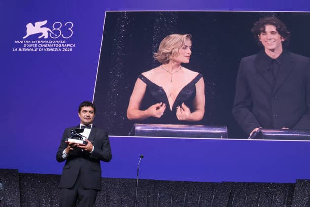 2026 Closing Ceremony - The 83rd Venice International Film Festival Riccardo Scamarcio receives the Orizzonti Best Actor Award for I Figli Della Scimmia during the 2026 Closing Ceremony for the 83rd Venice International Film Festival at Sala Grande on September 12, 2026 in Venice, Italy.  Copyright: xKazukoxWakayamax