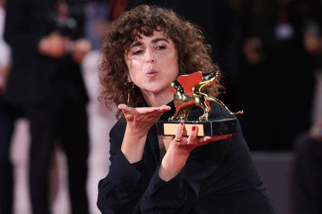 Winners photocall - The 83rd Venice International Film Festival May el-Toukhy poses with the Golden Lion for the Best Film Award for Woman Unknown at the Winners Photocall during the 83rd Venice International Film Festival at Sala Grande on September 12, 2026 in Venice, Italy.  Copyright: xKazukoxWakayamax