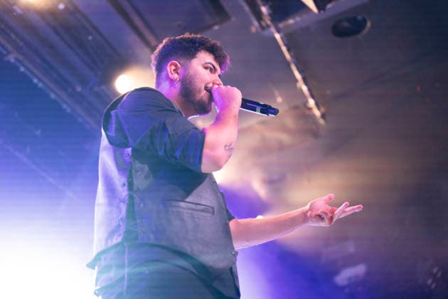 Linaje Performs in Madrid, Spain - 12 Sep 2026 Aaron Romero from the rock band Linaje performs live on stage during a festival at La Riviera. Madrid Spain Copyright: xAtilanoxGarciax xSOPAxImagesx PHOTO07161