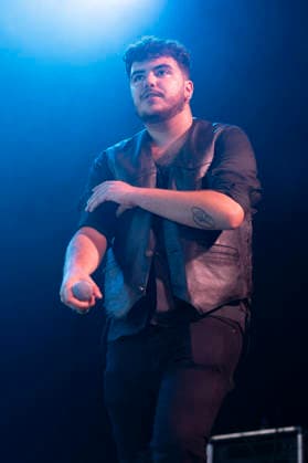 Linaje Performs in Madrid, Spain - 12 Sep 2026 Aaron Romero from the rock band Linaje performs live on stage during a festival at La Riviera. Madrid Spain Copyright: xAtilanoxGarciax xSOPAxImagesx PHOTO07162