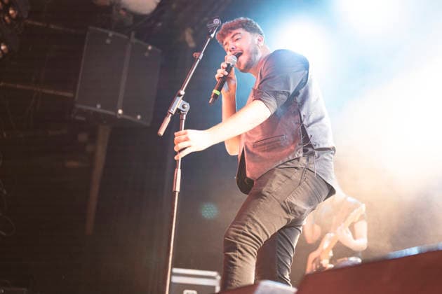 September 12, 2026, Madrid, Spain: Aaron Romero from the rock band Linaje performs live on stage during a festival at La Riviera. Madrid Spain - ZUMAs197 20260912_aaa_s197_441 Copyright: xAtilanoxGarciax