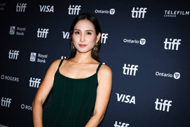 September 12, 2026, Toronto, On, Canada: Alyssa Kim is pictured on the red carpet for Your Mother Your Mother Your Mother at the Toronto International Film Festival in Toronto, on Saturday, Sept. 12, 2026. Toronto Canada  - ZUMAc35_ 20260912_zaf_c35_291 Copyright: xLauraxProctorx