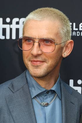 51st Toronto International Film Festival Saturday, September 12 51st Toronto International Film Festival Red carpet for the film Babies Dan Stevens 459634 2026 09 12 Toronto, Canada  Copyright: xIsabellexVautierx xStarfacex STAR_459634_086