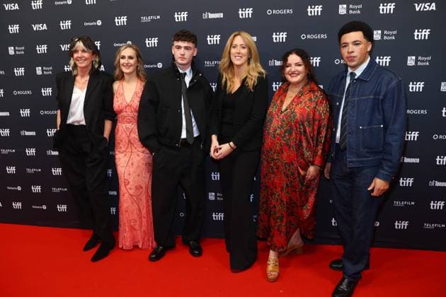 Kim Bartley, Rachel Lysaght, Lewis Brophy, Désirée Finnegan, Farah Abushwesha, Justin Daniels Anene at arrivals for LEMONADE & SMUDGE THE BLADES Premieres at the Toronto International Film Festival (TIFF) 2026, TIFF Lightbox, Toronto, ON, September 12, 2026. Photo By: JA Everett Collection LEMONADE & SMUDGE THE BLADES Premieres at the Toronto International Film Festival (TIFF) 2026 PUBLICATIONXNOTxINxCANxCHNxFRAxITAxJPNxNORxPOLxRUSxESPxUKxUSA