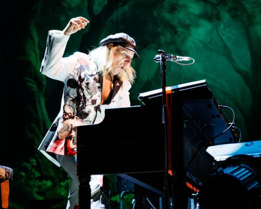 Brother Paul Brown of UK rock band The Waterboys performing live at The O2 Arena in London on 12th September 2026 Brother Paul Brown of UK rock band The Waterboys performing live at The O2 Arena in London on 12th September 2026, Credit:Manuela Langotsch Avalon United Kingdom, London, The O2 Arena  Copyright: xManuelaxLangotschx xAvalonx 1134019013