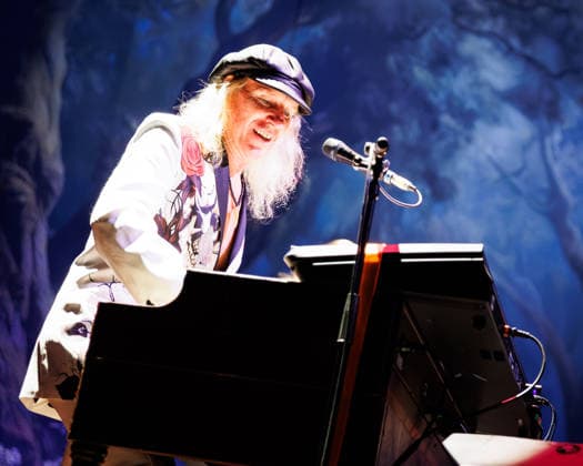 Brother Paul Brown of UK rock band The Waterboys performing live at The O2 Arena in London on 12th September 2026 Brother Paul Brown of UK rock band The Waterboys performing live at The O2 Arena in London on 12th September 2026, Credit:Manuela Langotsch Avalon United Kingdom, London, The O2 Arena  Copyright: xManuelaxLangotschx xAvalonx 1134020697