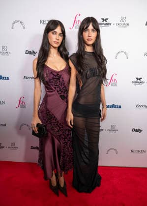 September 11, 2026, New York, New York, USA: RENEE HERBERT and ELISHA HERBERT attend the Daily Front Row 13th annual Fashion Media Awards at the Rainbow Room in New York. 11 September 2026 New York USA  - ZUMAa265 20260911_zep_a265_072 Copyright: xEricxAcquayex
