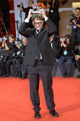 Ilya Khrzhanovsky, winner of the Silver Lion for Best Director for *DAU*, at a photocall with the award winners of the 2026 Venice Biennale—the 83rd Venice International Film Festival—in front of the Palazzo del Cinema in Venice, September 12, 2026 Foto:xA.xM.xTinghinox xFuturexImagex awards_7061