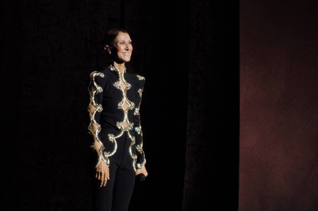 Exclusive: Quebec singer Céline Dion makes a triumphant return to the stage at the Plénitude Arena to kick off her Paris residency, a series of sixteen concerts scheduled through October 17, 2026. Ten additional dates are planned for May 2027. In front of an audience of approximately 30,000 people from all over the world, the 58-year-old artist performed her first full concert in six years, following a long hiatus due to her battle with stiff-person syndrome, a rare neurological disorder diagnosed in 2022. Visibly moved, Céline Dion paused her first song, On ne change pas, overcome with emotion, before launching into a show lasting more than two hours, featuring her greatest hits, including My Heart Will Go On, Pour que tu m’aimes enc  Copyright: xAgencex xBestimagexAgencex xBestimagex