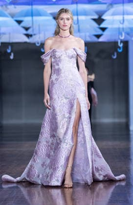NY: Pamella Roland Fashion show Spring Summer 27 Model walks runway for Pamella Roland Spring Summer 2027 show during SS27 Fashion Week at Metropolitan Pavilion in New York, NY on September 11, 2026. New York New York United States Copyright: LevxRadin