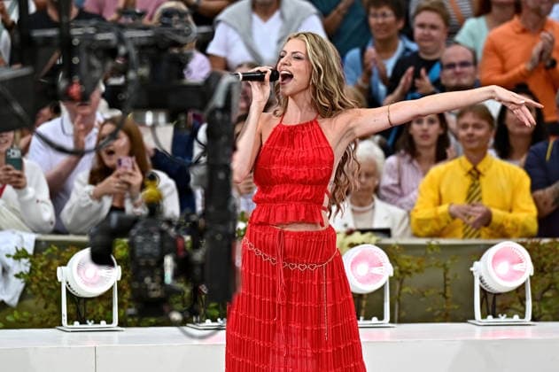 ZDF Fernsehgarten singer Pia Sophie Remmel during the ZDF entertainment show Fernsehgarten on September 13, 2026, in Mainz 20260913MWI149520